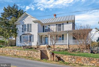 422 MECHANIC ST, Luray, VA 22835