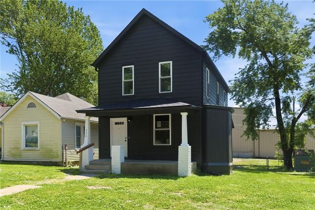 775 MIAMI Street, Leavenworth, KS 66048