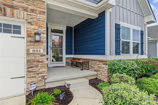 921 Cedar Grove Drive, Tipp City, OH 45371