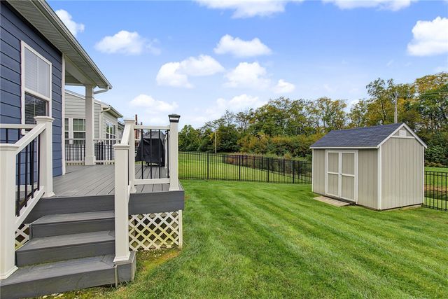 921 Cedar Grove Drive, Tipp City, OH 45371