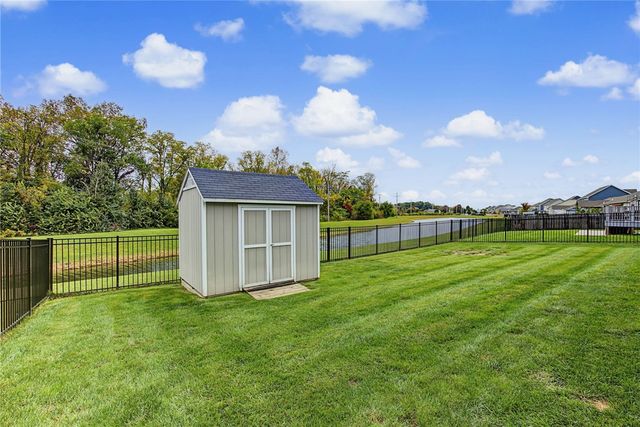 921 Cedar Grove Drive, Tipp City, OH 45371