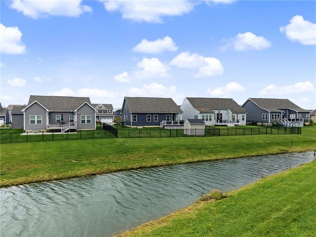 921 Cedar Grove Drive, Tipp City, OH 45371