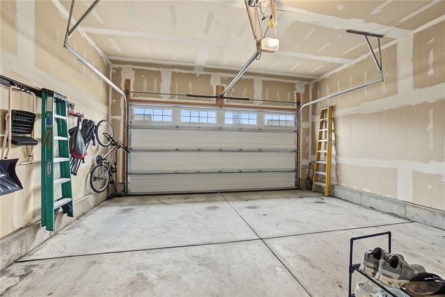 921 Cedar Grove Drive, Tipp City, OH 45371