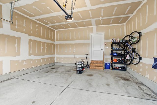 921 Cedar Grove Drive, Tipp City, OH 45371