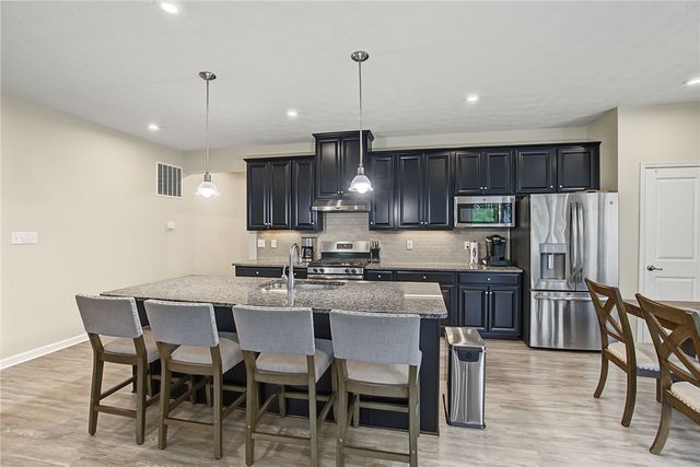 921 Cedar Grove Drive, Tipp City, OH 45371