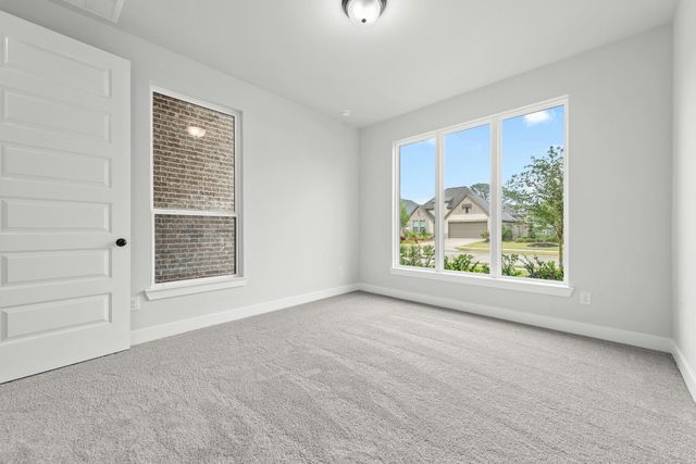 8611 Gleaming Village Way, Richmond, TX 77406