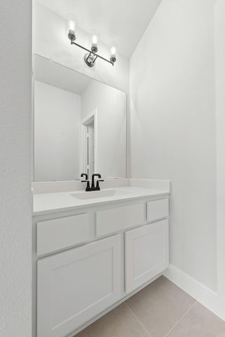 8611 Gleaming Village Way, Richmond, TX 77406