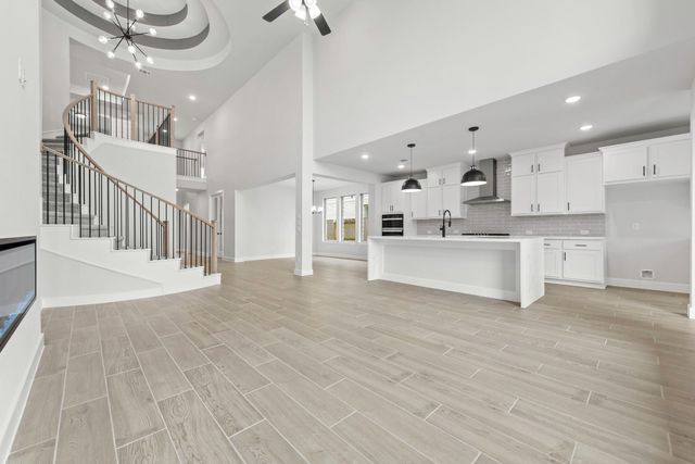 8611 Gleaming Village Way, Richmond, TX 77406