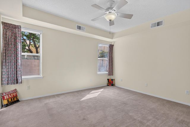 3137 Renaissance Loop SE, Rio Rancho, NM 87124