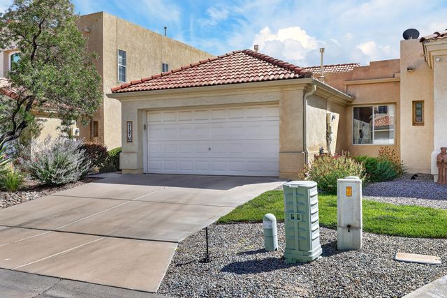 3137 Renaissance Loop SE, Rio Rancho, NM 87124