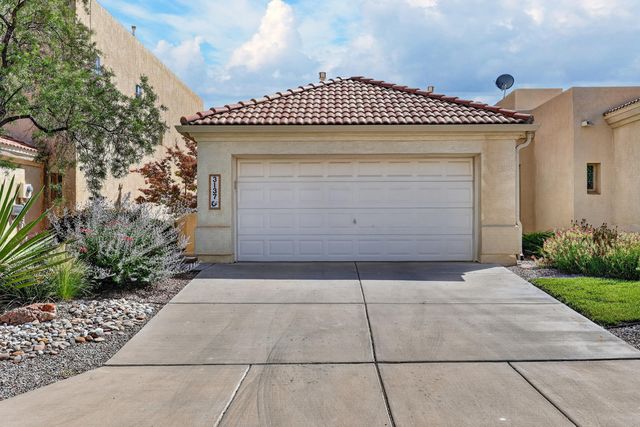 3137 Renaissance Loop SE, Rio Rancho, NM 87124