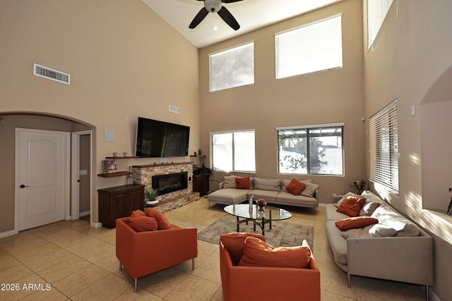 22922 N 40TH Place, Phoenix, AZ 85050