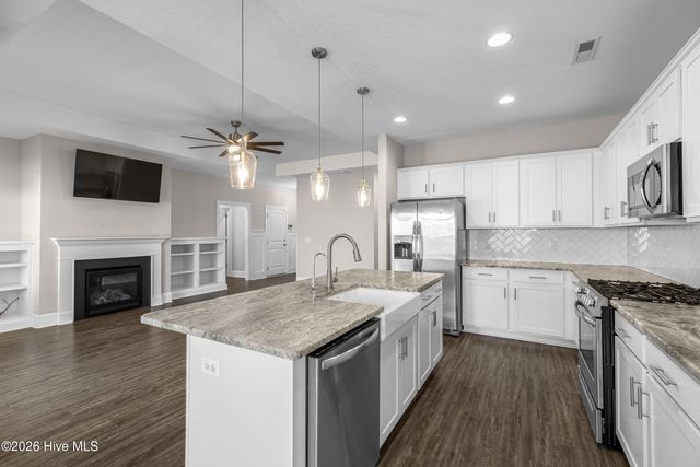 116 Hanover Lakes Drive, Wilmington, NC 28401