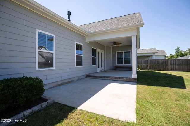 116 Hanover Lakes Drive, Wilmington, NC 28401