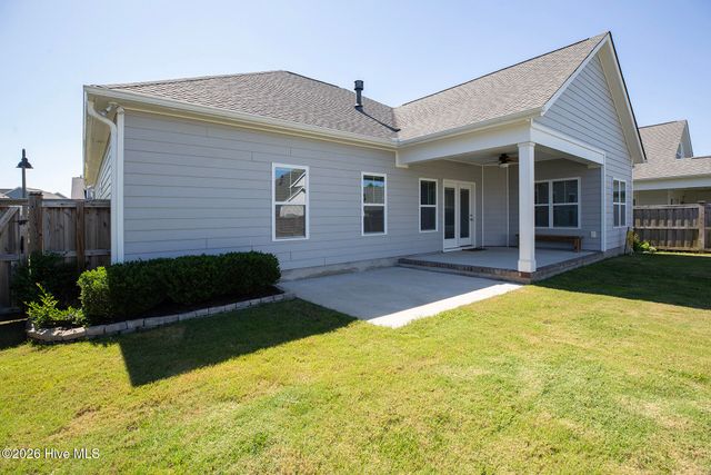 116 Hanover Lakes Drive, Wilmington, NC 28401