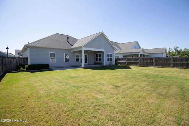 116 Hanover Lakes Drive, Wilmington, NC 28401