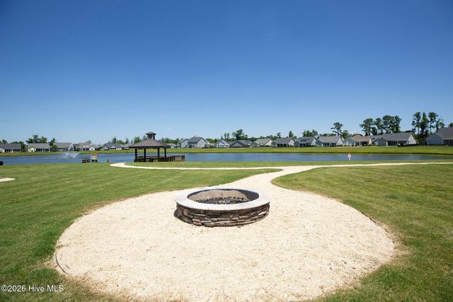 116 Hanover Lakes Drive, Wilmington, NC 28401