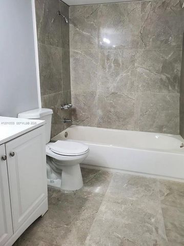 10947 NW 45th St, Coral Springs, FL 33065