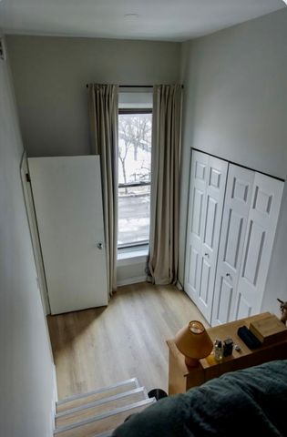 750 S Oakley Boulevard 3, Chicago, IL 60612