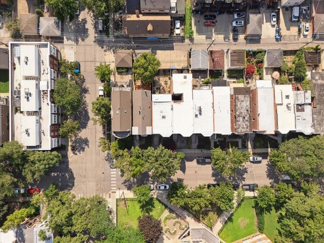 750 S Oakley Boulevard 3, Chicago, IL 60612