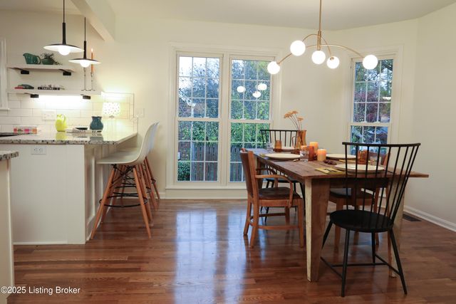 323 N Bonner Ave, Louisville, KY 40207