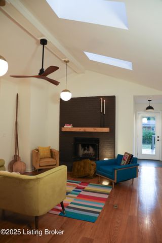 323 N Bonner Ave, Louisville, KY 40207