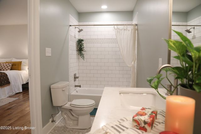 323 N Bonner Ave, Louisville, KY 40207