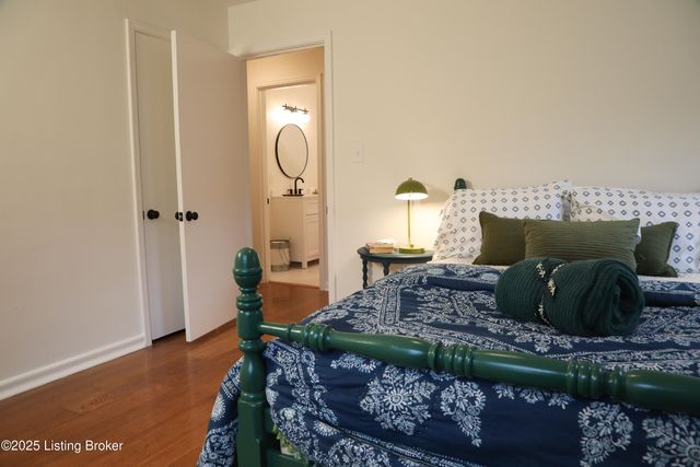 323 N Bonner Ave, Louisville, KY 40207