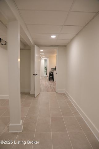 323 N Bonner Ave, Louisville, KY 40207