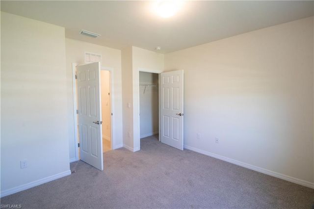 1215 SE 20th ST, Cape Coral, FL 33990