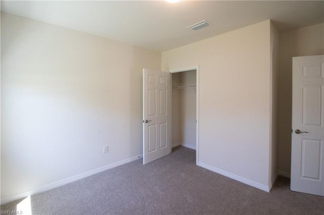 1215 SE 20th ST, Cape Coral, FL 33990