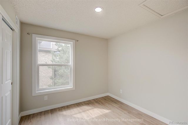 2575 S Syracuse Way J301, Denver, CO 80231