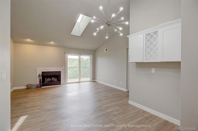 2575 S Syracuse Way J301, Denver, CO 80231