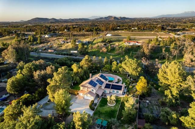 35715 Calle Nopal, Temecula, CA 92592