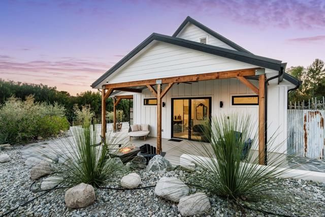 35715 Calle Nopal, Temecula, CA 92592