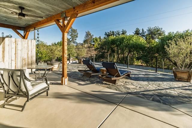 35715 Calle Nopal, Temecula, CA 92592