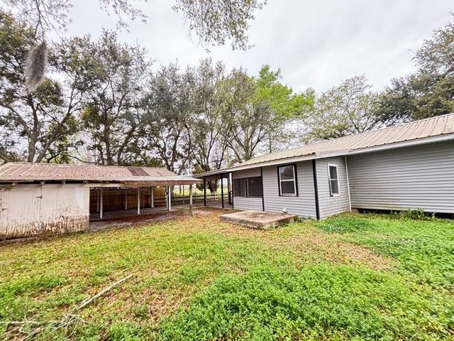 228 Hyland Drive, Gheens, LA 70355