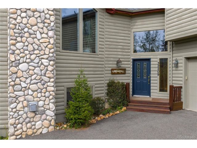 32209 Blue Springs Dr, Evergreen, CO 80439