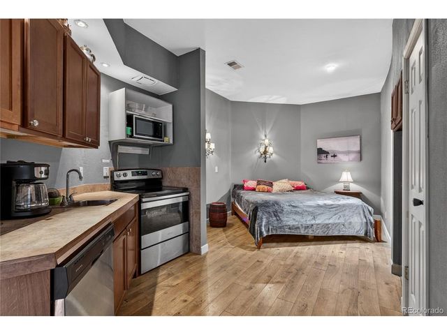 32209 Blue Springs Dr, Evergreen, CO 80439