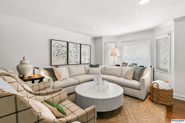 10519 Madison Street, Omaha, NE 68127