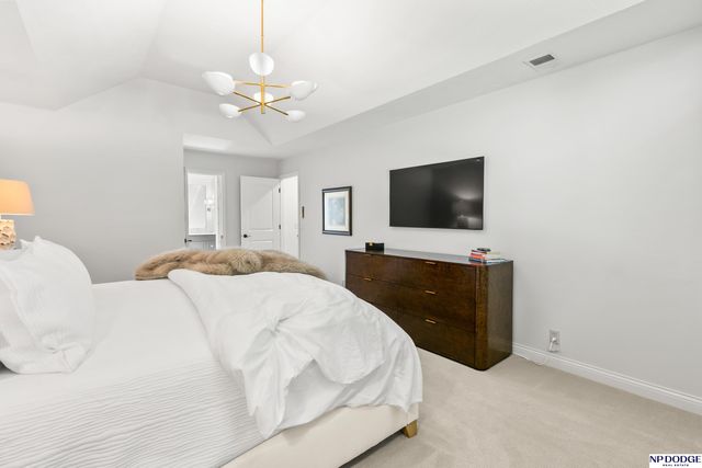 10519 Madison Street, Omaha, NE 68127