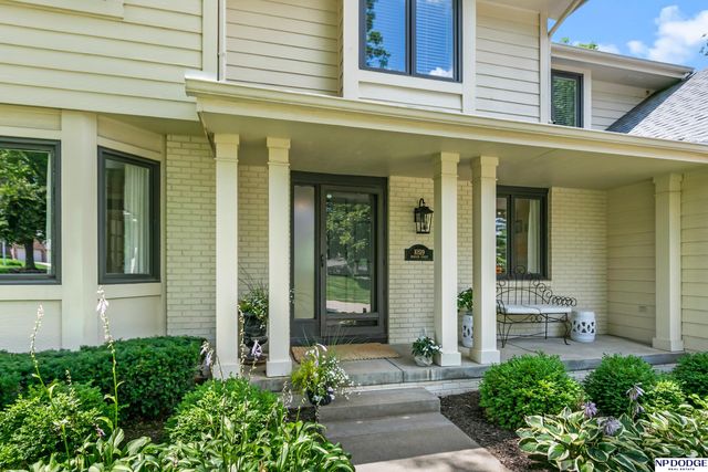 10519 Madison Street, Omaha, NE 68127