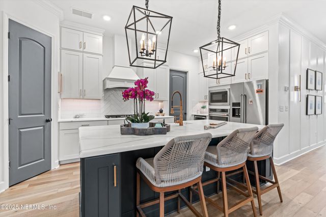 192 PK CTR Avenue, Ponte Vedra, FL 32081