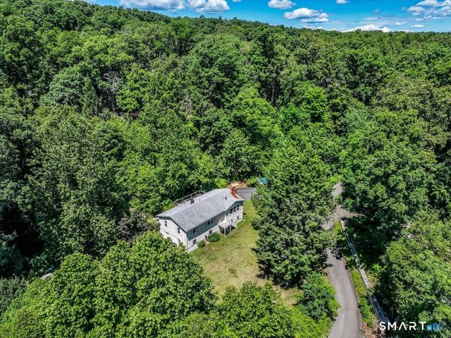 186 Flood Bridge Road, Southbury, CT 06488