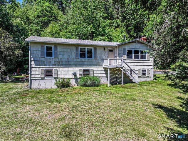 186 Flood Bridge Road, Southbury, CT 06488