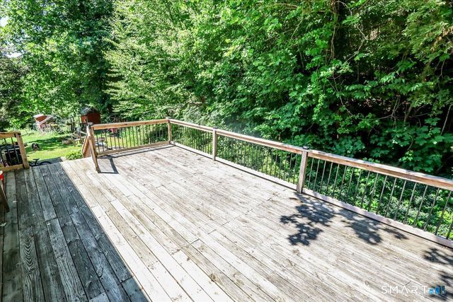 186 Flood Bridge Road, Southbury, CT 06488