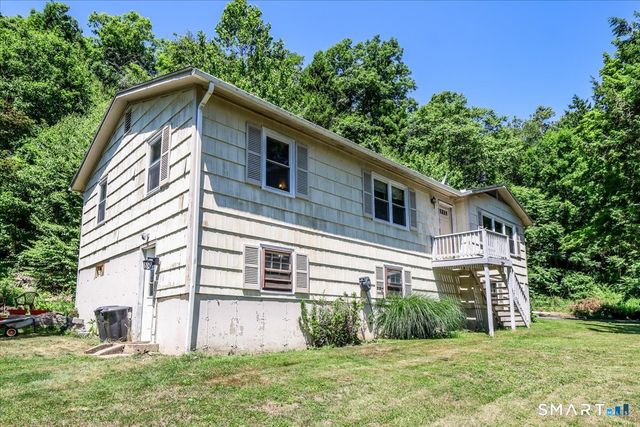 186 Flood Bridge Road, Southbury, CT 06488