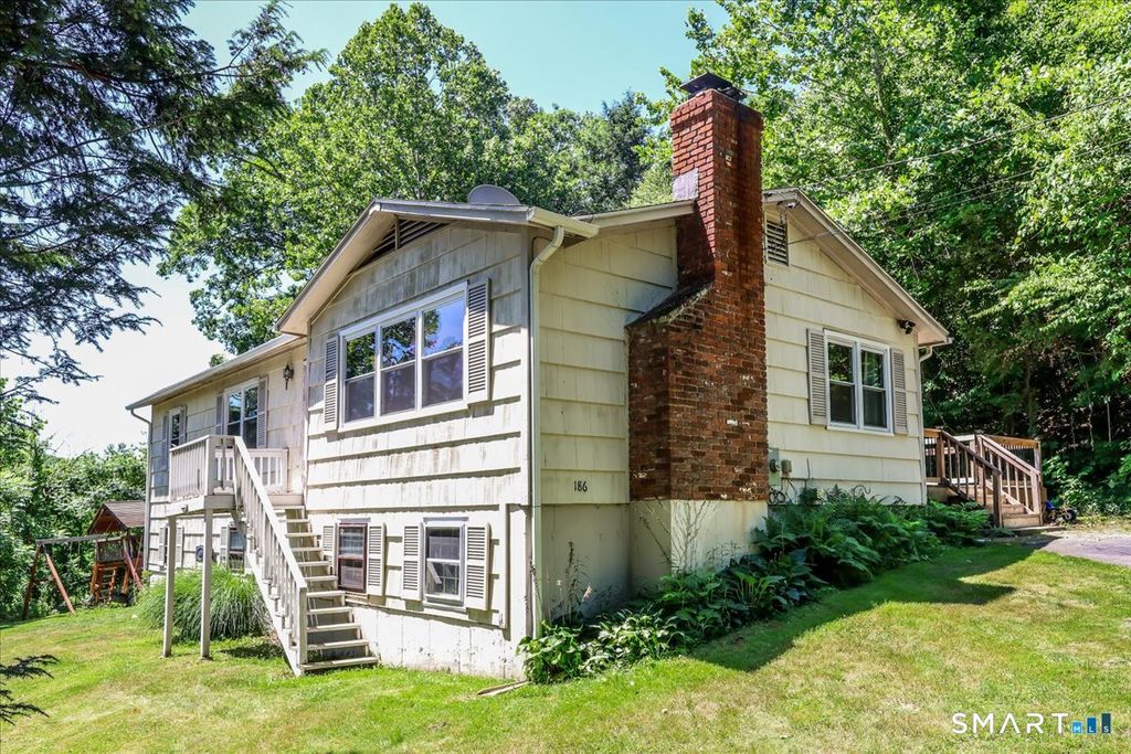 186 Flood Bridge Road, Southbury, CT 06488