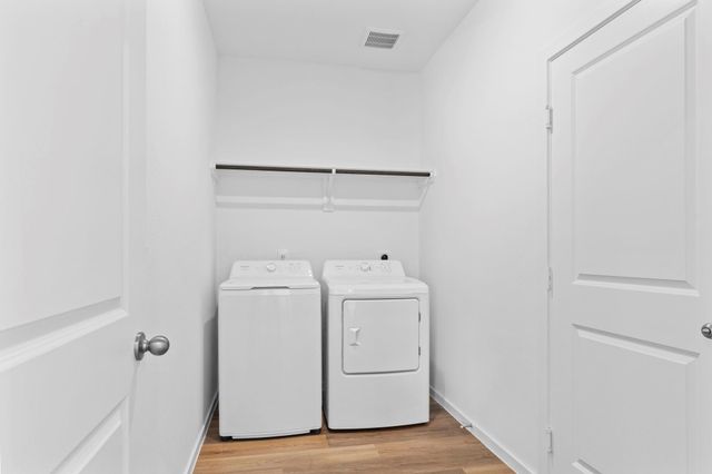 3921 Steer Stable Lane, League City, TX 77573