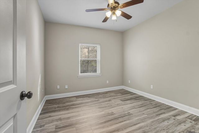 8085 Wolf Creek Place, Denham Springs, LA 70726